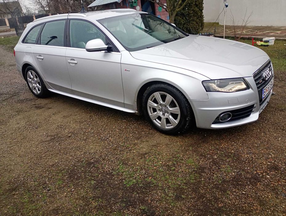 Audi A4 b8,S line