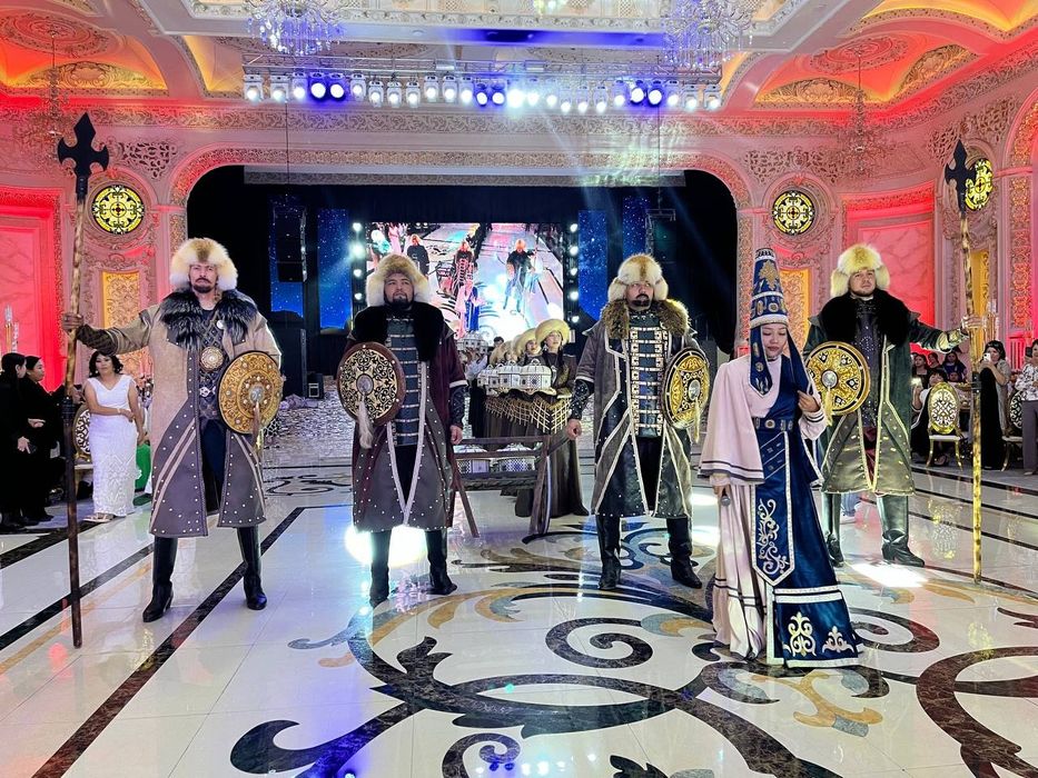 Тойбастар ерекше шығару. Алматы қ