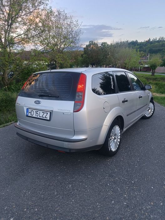 Vând urgent Ford Focus 2