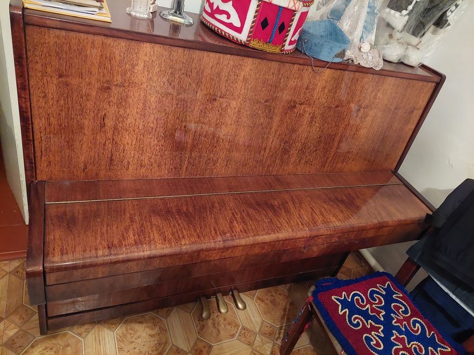 Пианино Беларусь в отличном состоянии