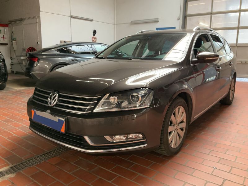 Volkswagen Passat 2.0 TDI Comfortline 4Motion BlueMotion Tech 2013