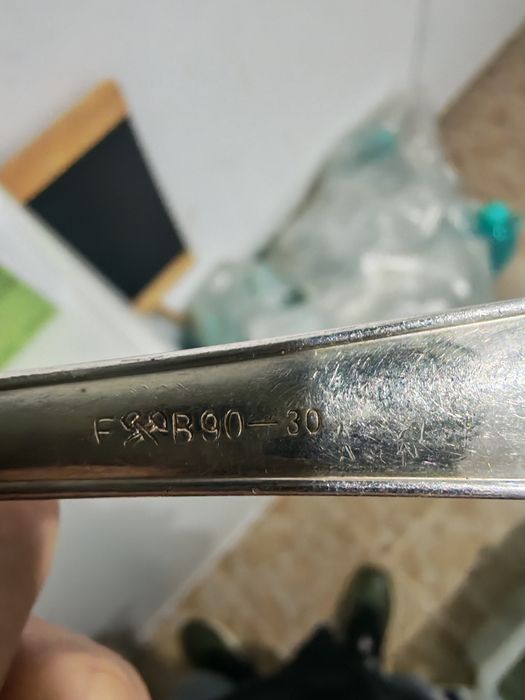 Tacamuri lingurile  placate cu argint !