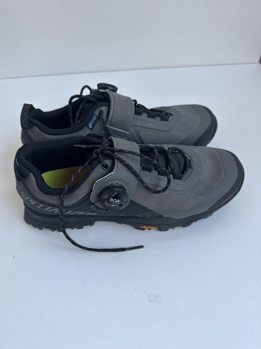 Specialized шпайкове 40 номер