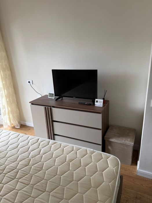 Închiriez Apartament 2 camere, Între Lacuri (cu parcare)