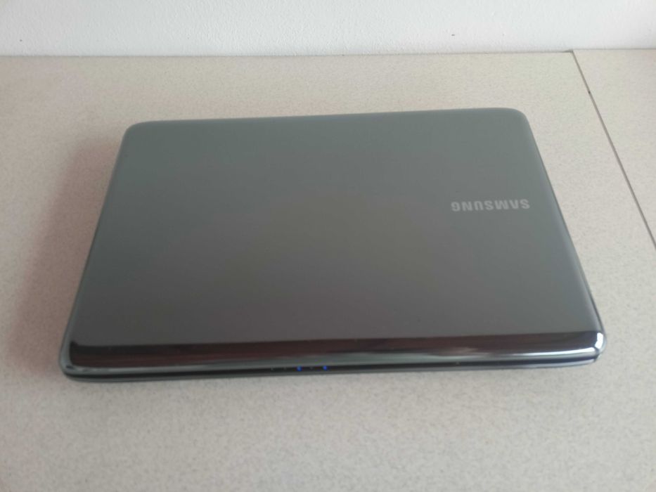 Laptop Samsung R540 display 15,6 ram 6gb I3-M380 hdd 500gb