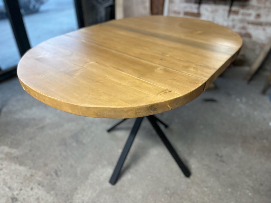 Разтегателна маса от орехова дървесина