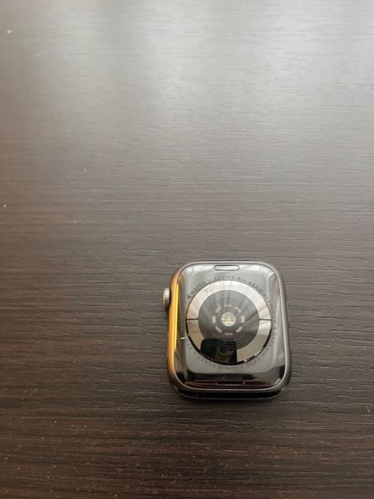 Appel watch series 4