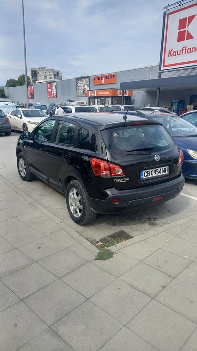 Nissan Qashqai 1.6, газ/бензин, 115 к.с. Като нова! Гаражна!