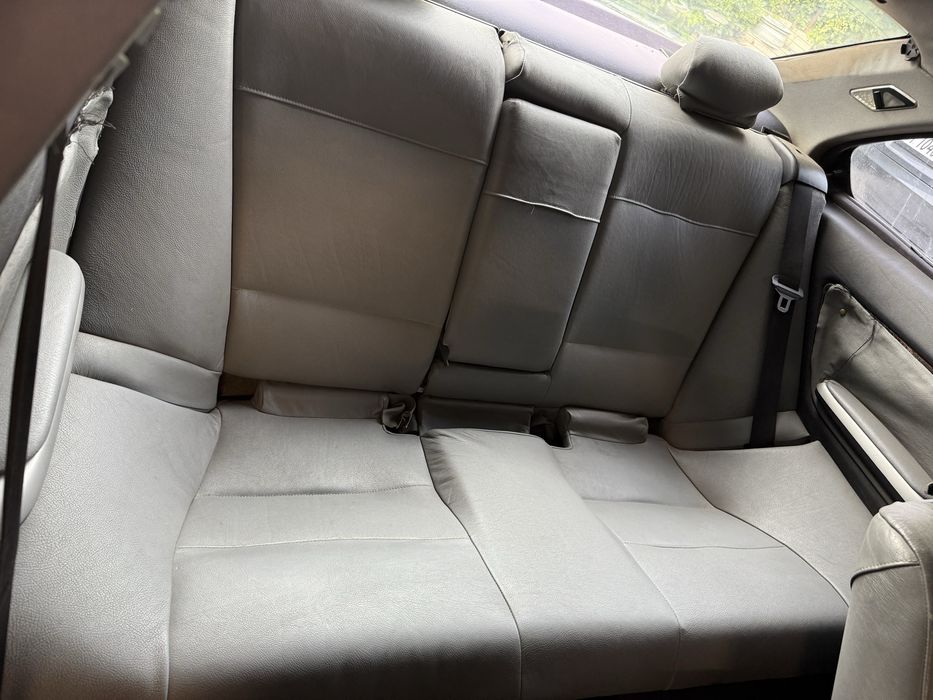 Продавам BMW e46 купе 320i на части