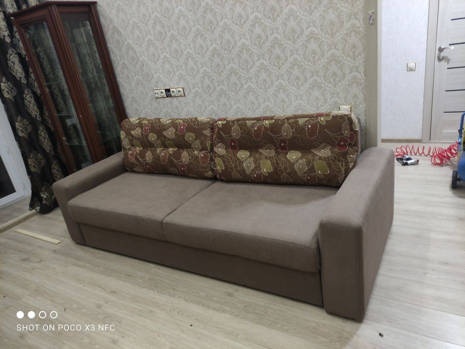 Перетяжка мягкой мебели