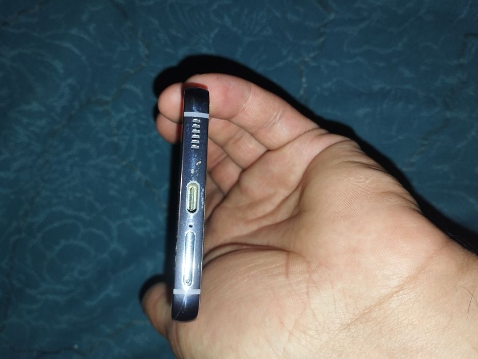 Самсунг с22 в хорошем состоянии