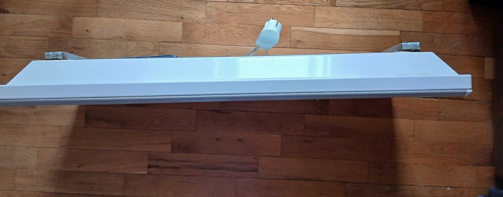 Две електрически конвекторни печки - тип "панел"