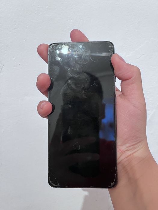 Samsung s21 fe.