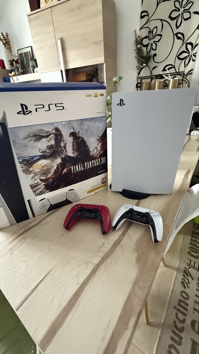 PS5 Disc,2 Manete,FC26 și UFC 5 incluse