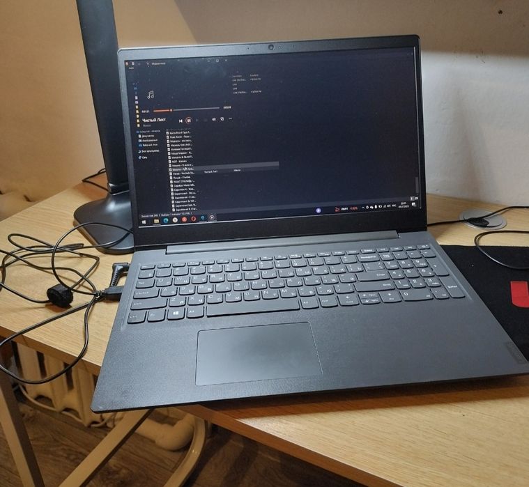 Продам ноутбук б. у