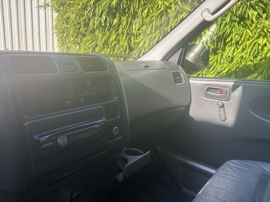 Бус Toyota Hiace 2.5 TD 2005