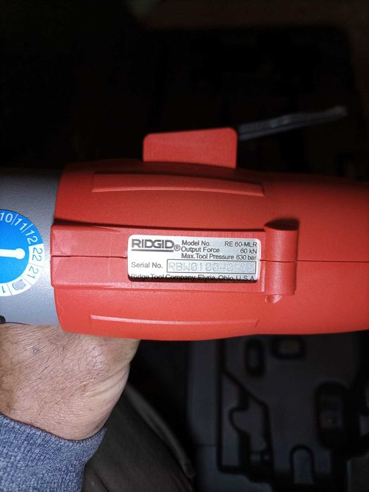 presa de sertizat RIDGID RE 60-MLR