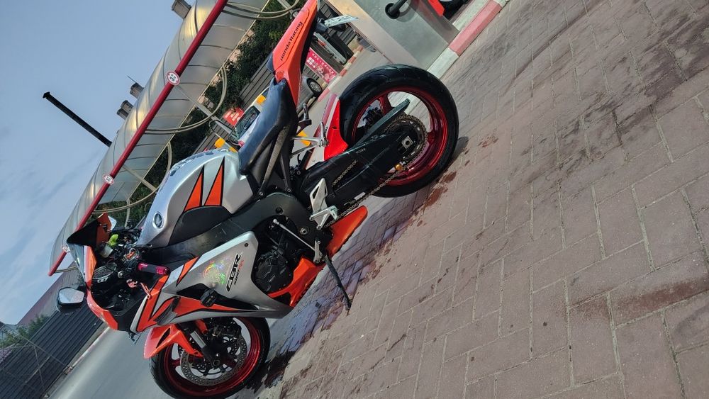 Honda CBR 1000RR SC59