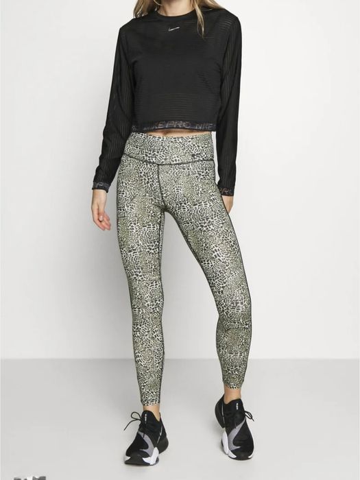 Спортен клин Nike