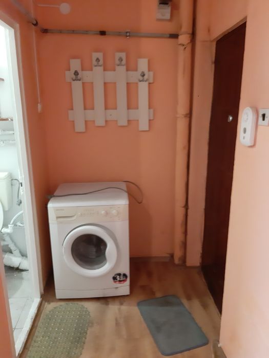 Vand garsonieră în Deva