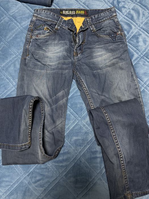 Продам джинсы на подростка