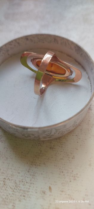 Продаётся кольцо с янтарем