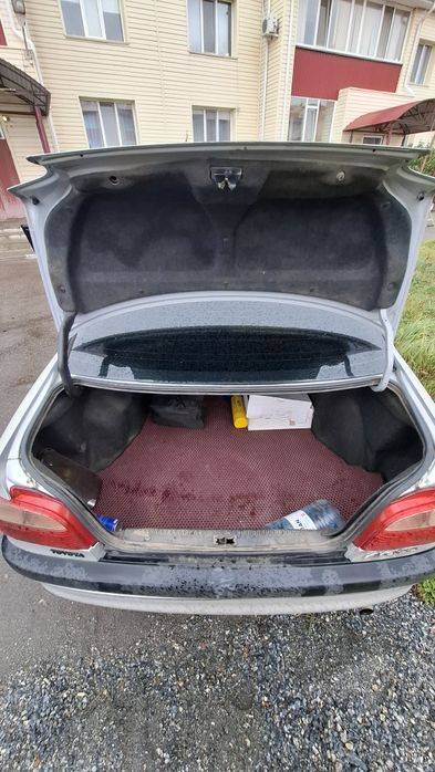 Тайота авенсис 2001г. Продам