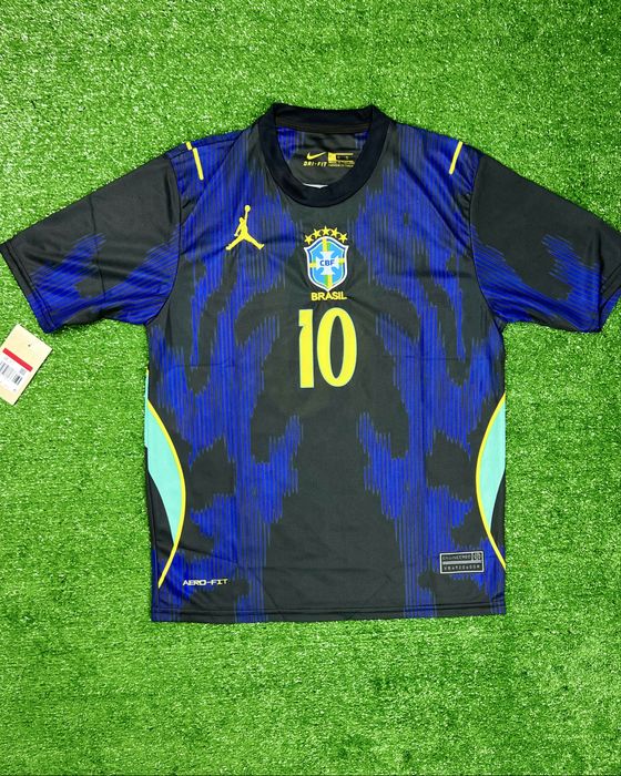 Най-новата мъжка футболна фланелка на Бразилия#Neymar JR#Brazil#Neymar Jr 26/27
