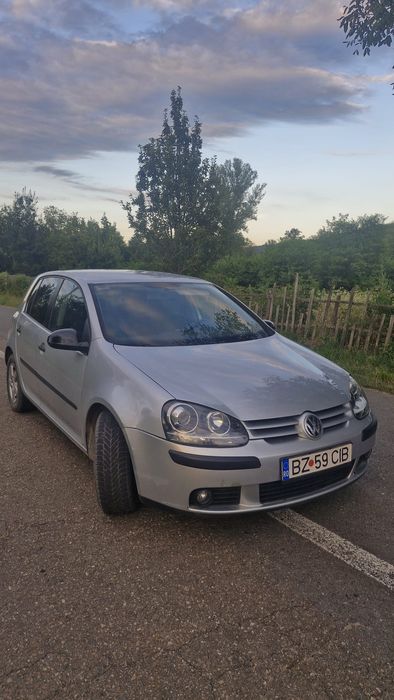 Vând golf 5 1.4 fsi