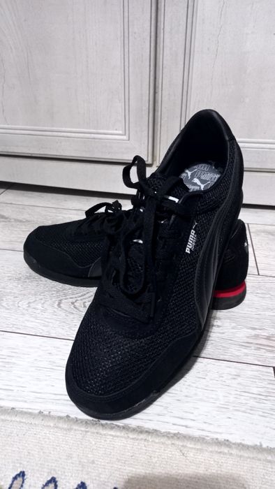 Продам мужские кроссы