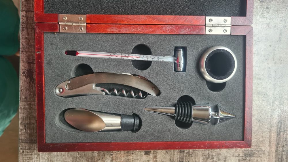 Сет за вино от 5 части