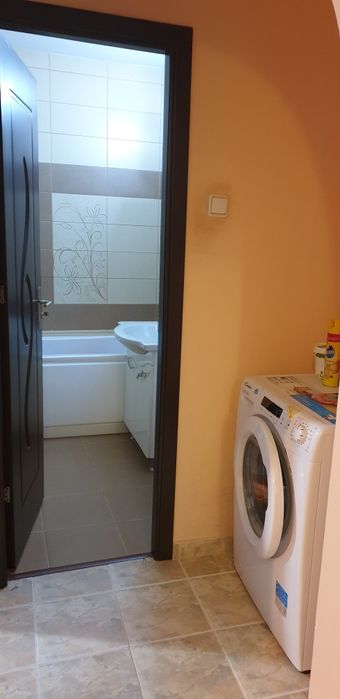 Camera apartament. Caut colega de apartament.