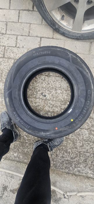 Покрышки 195/70/14
