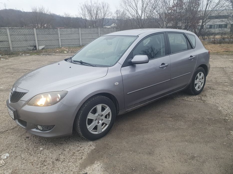 Vând Mazda 3 2005