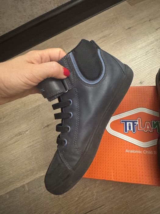 Продам димисезонные ботинки GEOX 33 р-р