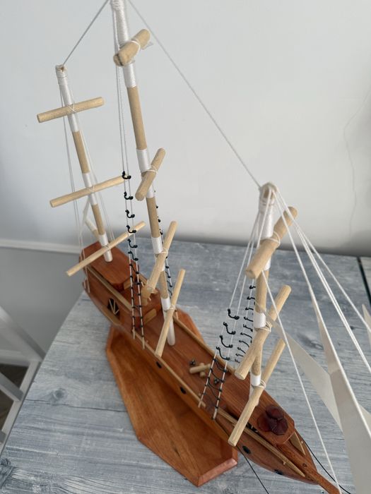 Корабль ручной работы