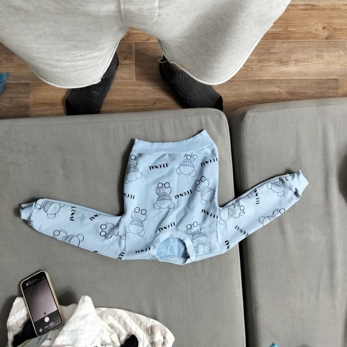 Отдам даром детские вещи