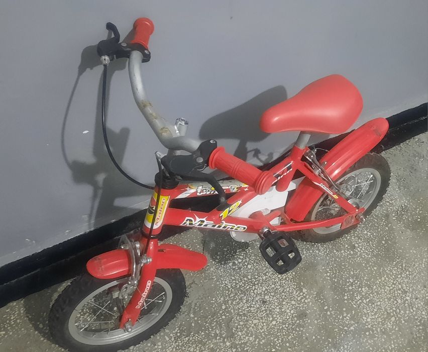 Bicicletă pentru copii 4-6ani