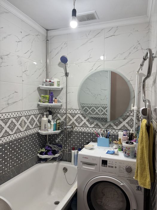 Продается 2 комн квартира