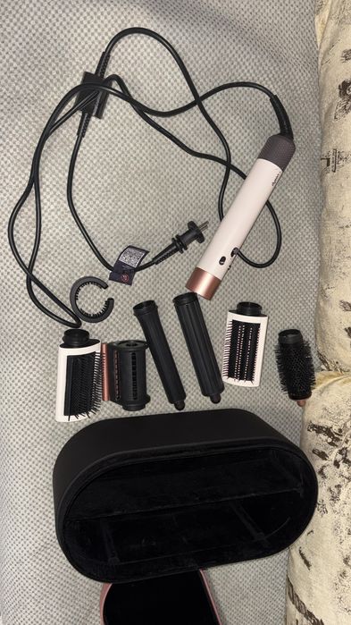 Продам стайлер Дайсон