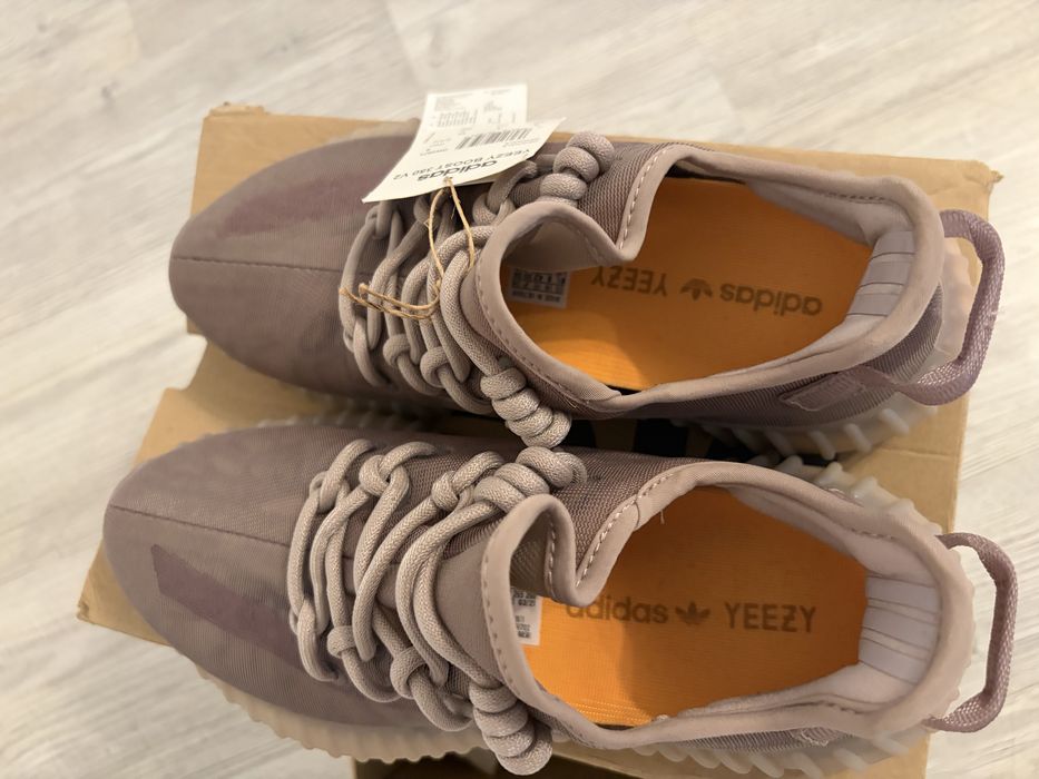 Adidas yeezy 350 v2