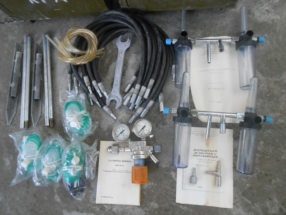 Кислородна апаратура на военните медици/армейска,военна/
