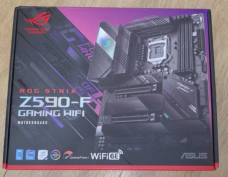 placa de baza ASUS ROG STRIX Z590-F GAMING WIFI , soket 1200 , sigilata noua