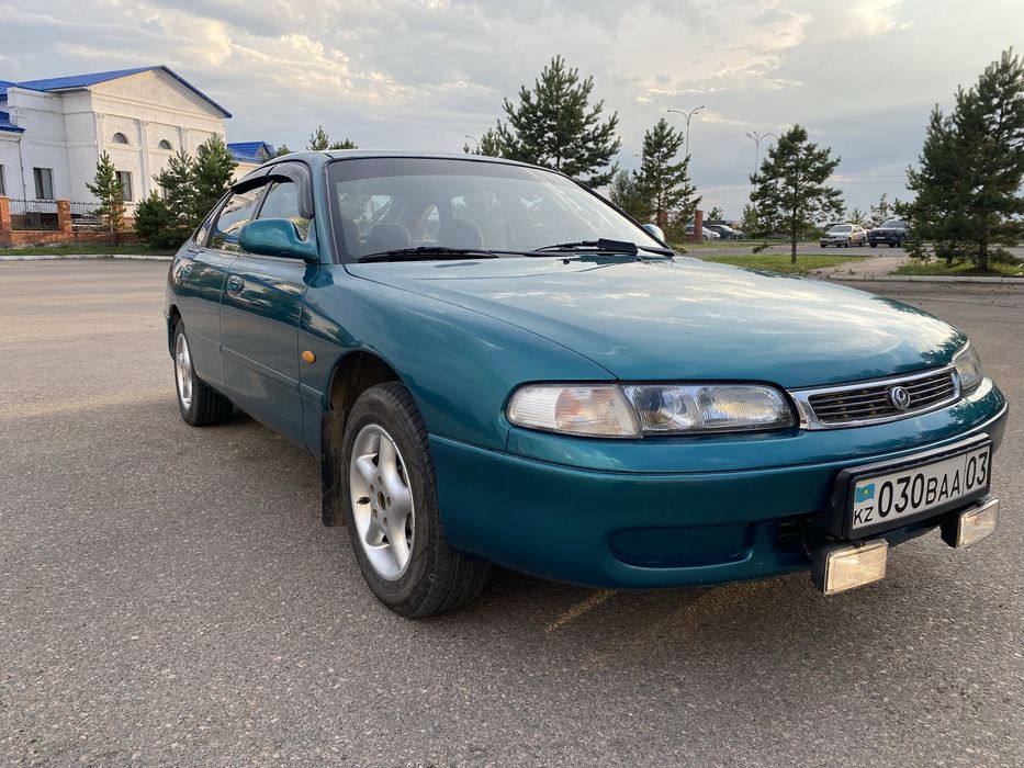 Мазда 626 . Mazda cronos