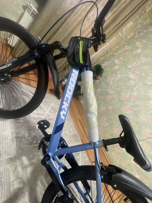 Велик новый Roocky