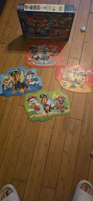 Vand 2 bc puzlle ptr 3 ani si 2 bc  lego ptr copii  5 ani