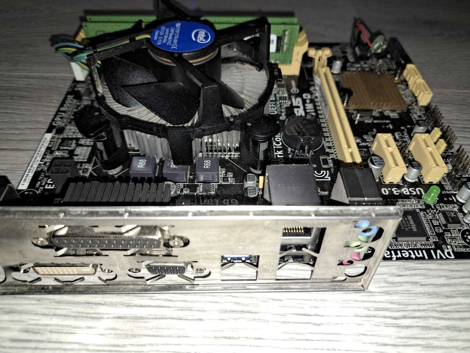 Kit performant MB soket 1150 ASUS H81M-D/i5 4460 4 core 3,2GHz/16Gb ddr3 1600MHz