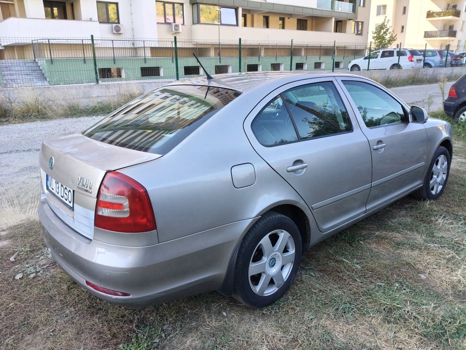 SKODA Octavia 2012 — imagine 5