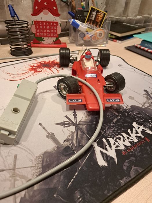 Голяма F1 количка Lotus – ретро – за ремонт или колекция