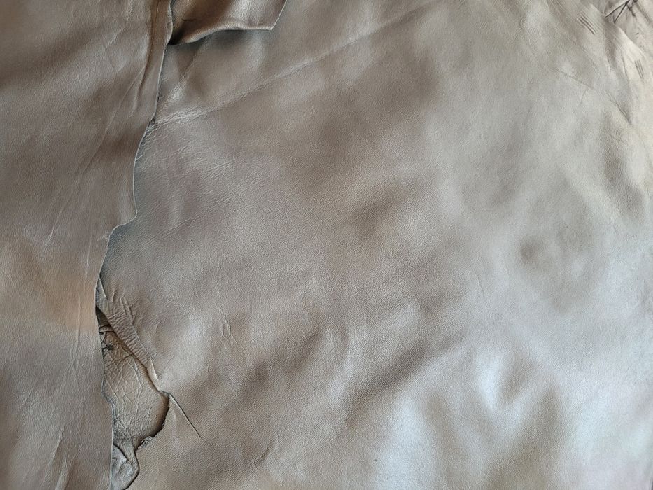 Обработени, меки агнешки кожи